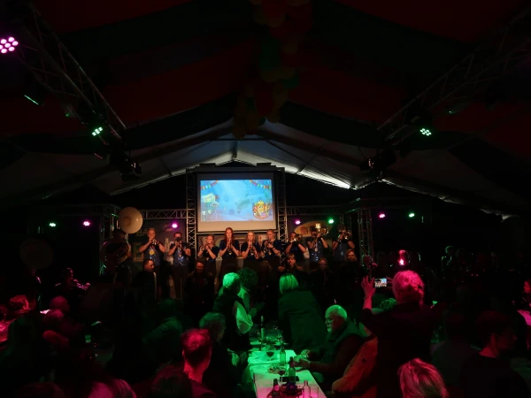 Gala De Hènige Slepvèènt en de Köttelpeer’n