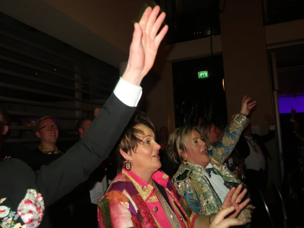 Gala De Hènige Slepvèènt en de Köttelpeer’n