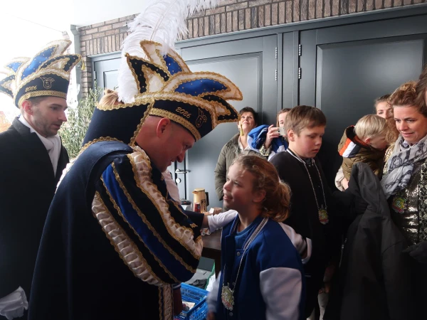 Aanbieden hofauto en receptie Stadsprins