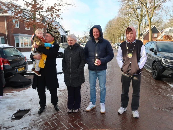 Aanbieden hofauto en receptie Stadsprins