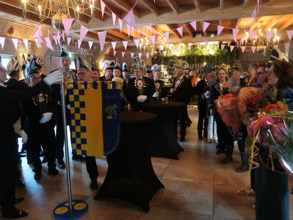 Aanbieden hofauto en receptie Stadsprins