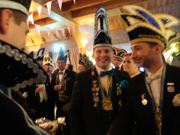 Aanbieden hofauto en receptie Stadsprins