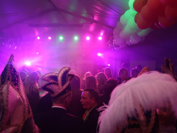 Opkomst 28e Markies Siepeljonkers