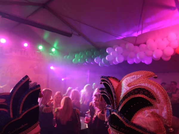 Opkomst 28e Markies Siepeljonkers