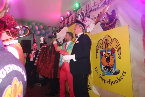 Opkomst 28e Markies Siepeljonkers