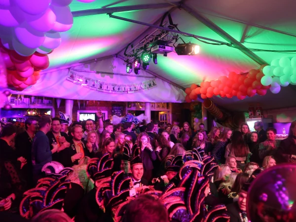 Opkomst 28e Markies Siepeljonkers