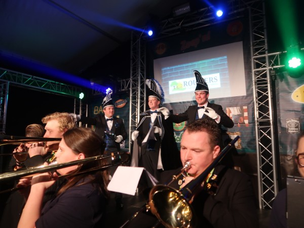 Opkomst Hènige Slepvèènt