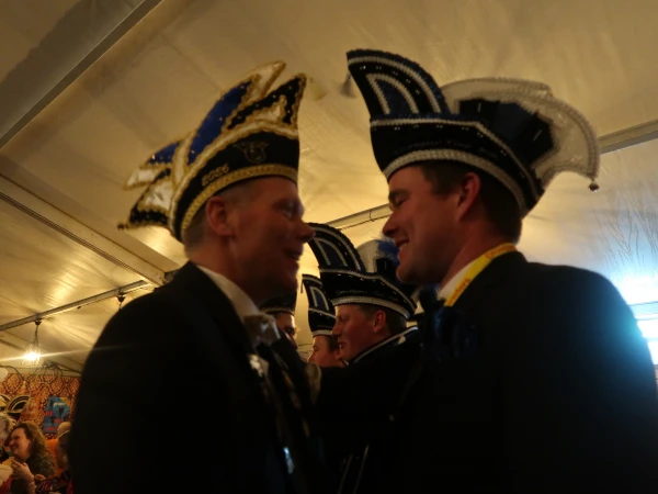 Opkomst Hènige Slepvèènt