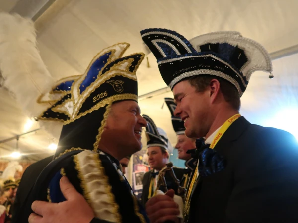 Opkomst Hènige Slepvèènt