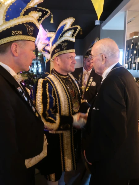 Brunch oud Prinsen, Borrelmiddag Smoezen & Neugoamd