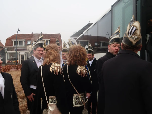 Brunch oud Prinsen, Borrelmiddag Smoezen & Neugoamd