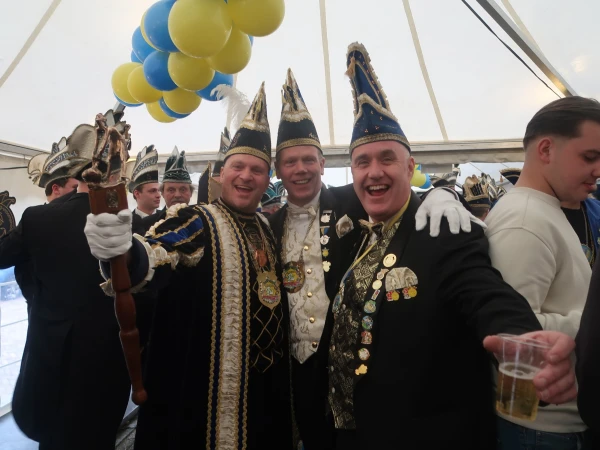 Brunch oud Prinsen, Borrelmiddag Smoezen & Neugoamd