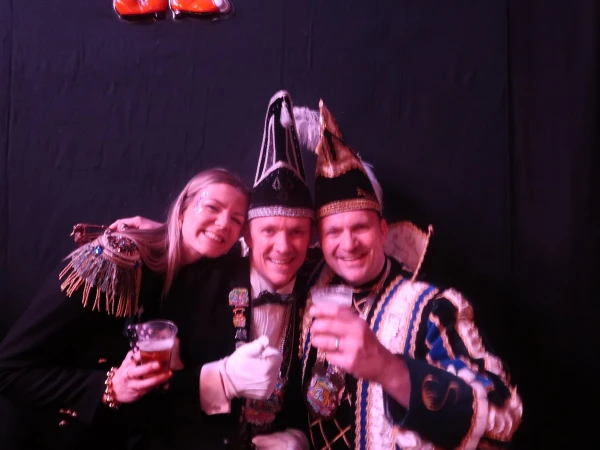 Brunch oud Prinsen, Borrelmiddag Smoezen & Neugoamd