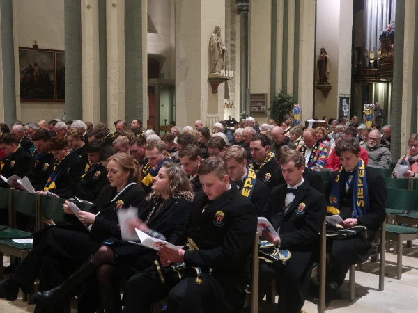 Carnavalsmis & bezoek Kadolstermennekes