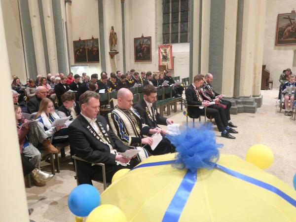 Carnavalsmis & bezoek Kadolstermennekes