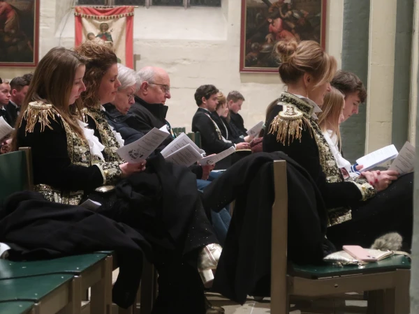 Carnavalsmis & bezoek Kadolstermennekes