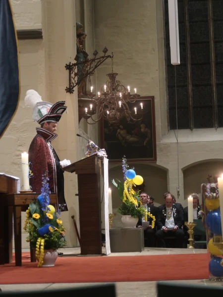 Carnavalsmis & bezoek Kadolstermennekes