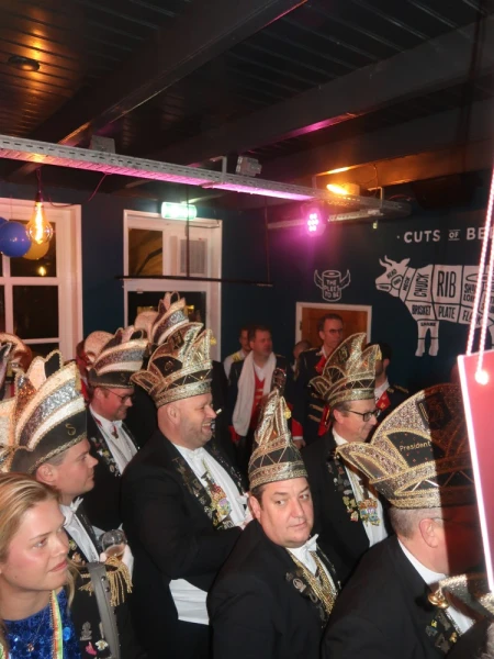 Carnavalsmis & bezoek Kadolstermennekes