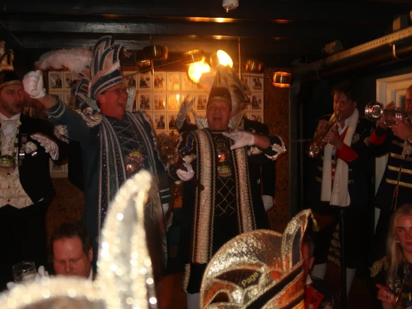 Carnavalsmis & bezoek Kadolstermennekes