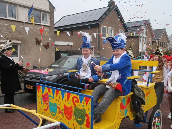 Schoolcarnaval de Meander