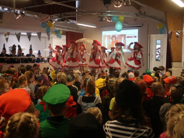 Schoolcarnaval de Meander