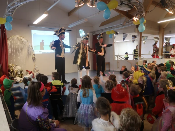 Schoolcarnaval de Meander