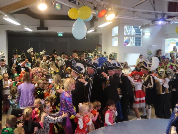 Schoolcarnaval de Meander