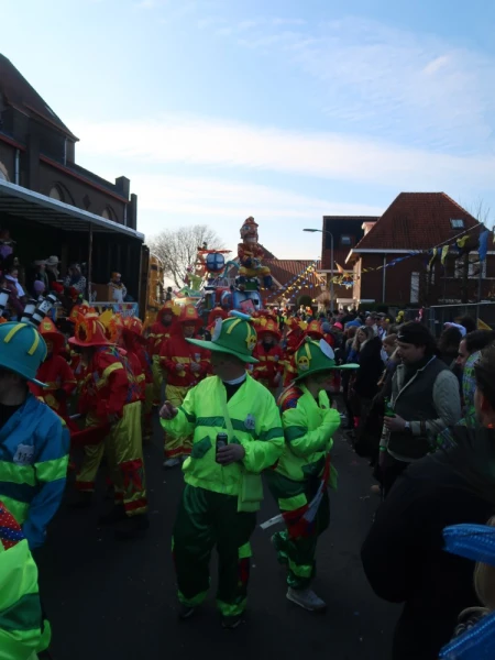Fruhshoppen Agelo & optocht Oldenzaal