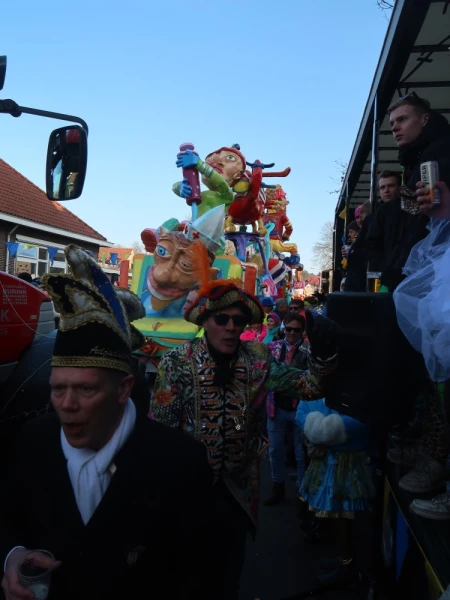 Fruhshoppen Agelo & optocht Oldenzaal