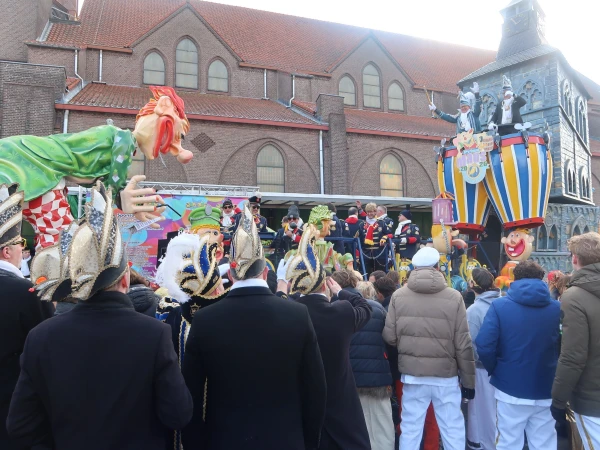 Fruhshoppen Agelo & optocht Oldenzaal