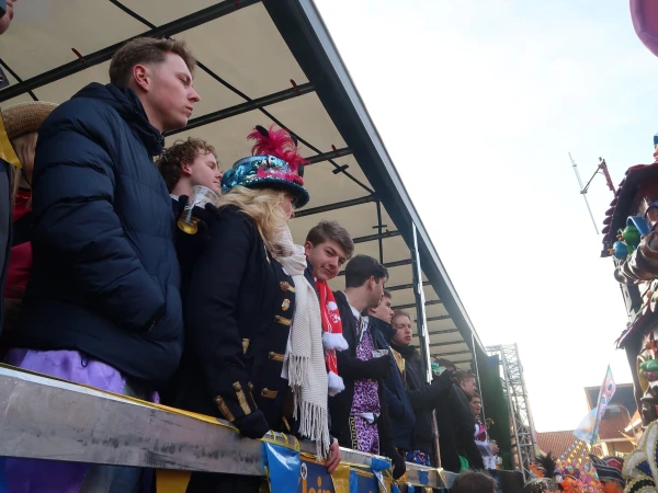 Fruhshoppen Agelo & optocht Oldenzaal