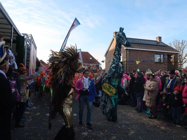 Fruhshoppen Agelo & optocht Oldenzaal