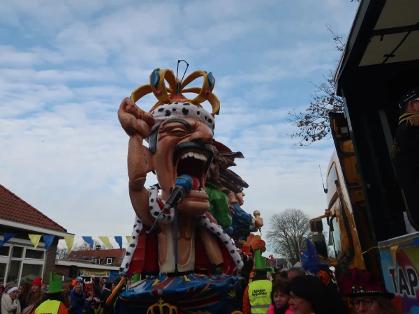 Fruhshoppen Agelo & optocht Oldenzaal