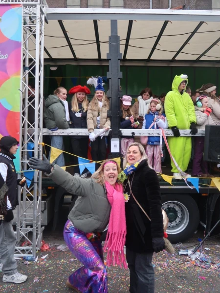 Fruhshoppen Agelo & optocht Oldenzaal