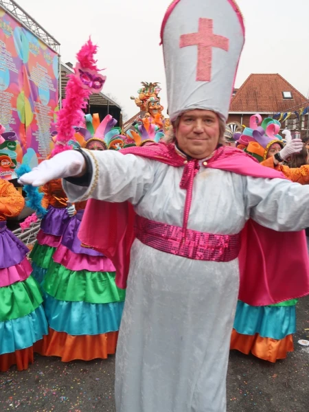 Fruhshoppen Agelo & optocht Oldenzaal