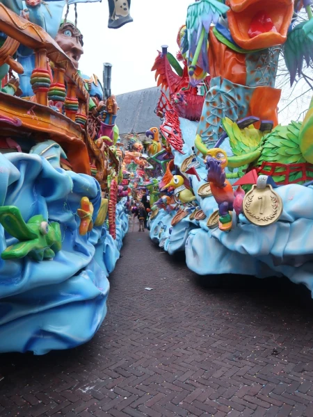 Fruhshoppen Agelo & optocht Oldenzaal