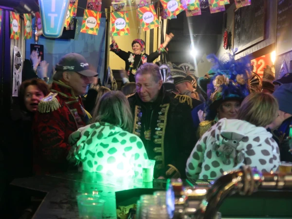 Fruhshoppen Agelo & optocht Oldenzaal