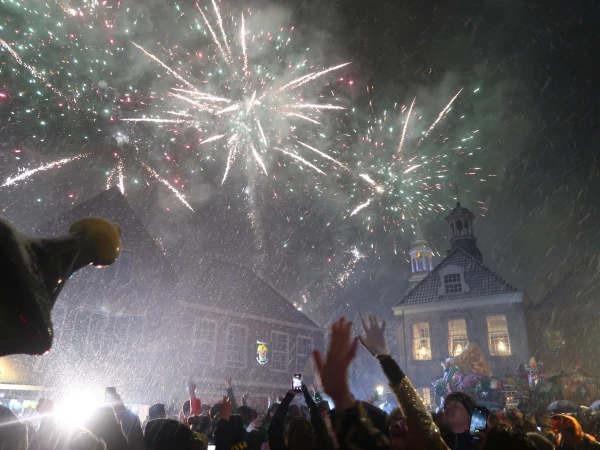 Fruhshoppen Agelo & optocht Oldenzaal